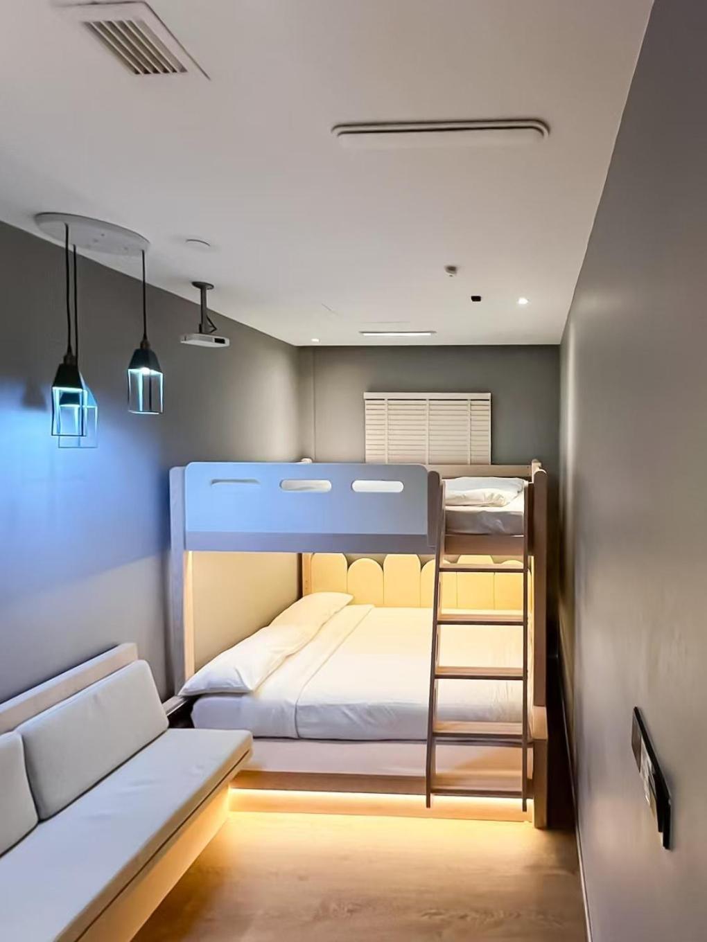 Rest Chinatown Hotel Singapore Exterior photo
